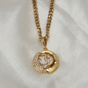 Elegant Om Round Men's Gold Chain Pendant