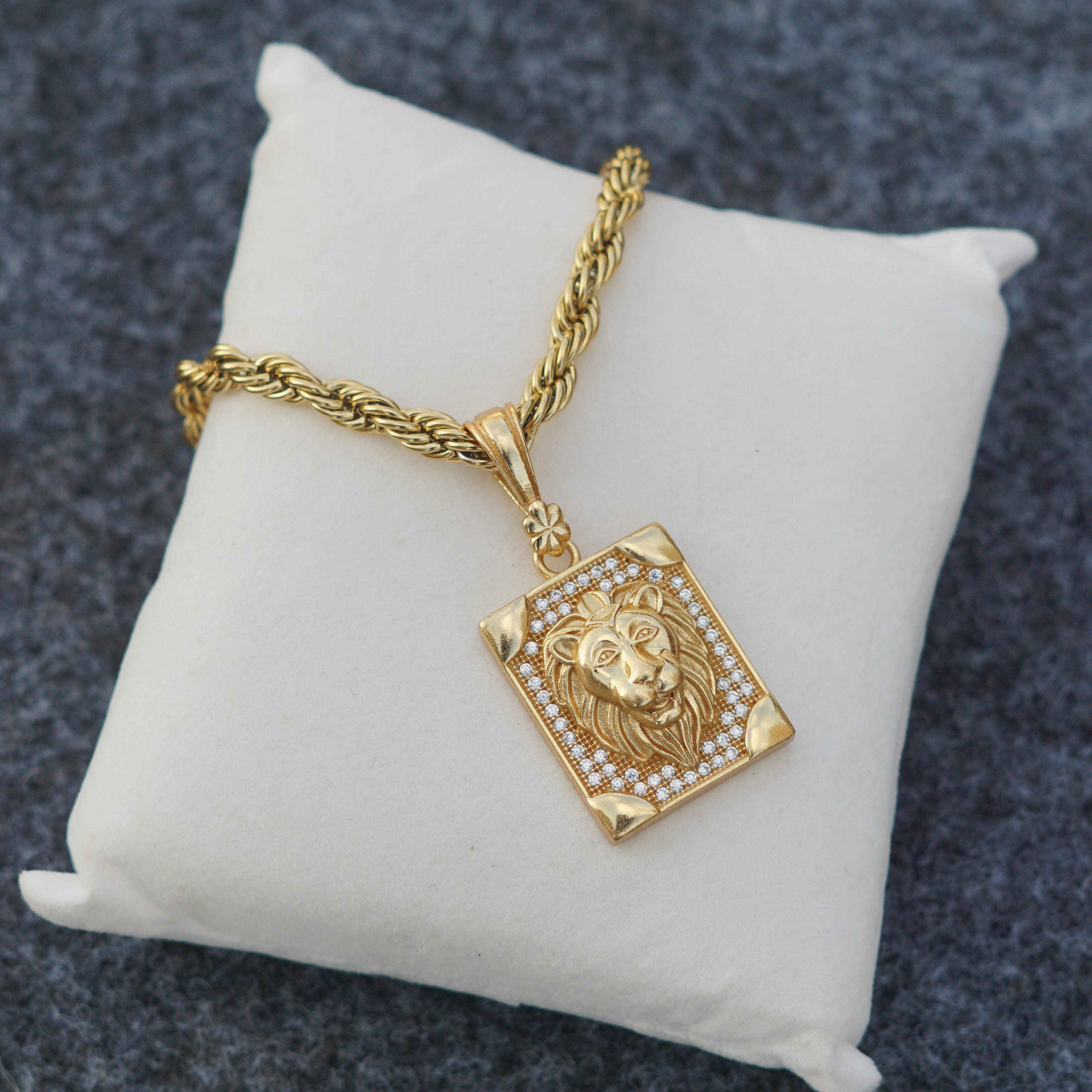 Buy Royal Lion Pendant for Men – Shop Online at Zivilia